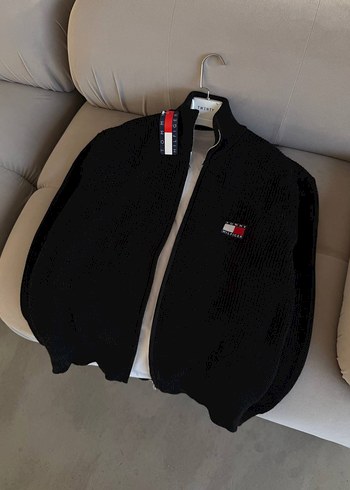 Tommy Hilfiger l