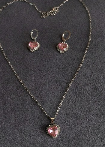 Pembe Taşlı Zincir Detaylı Kadın Takı Seti