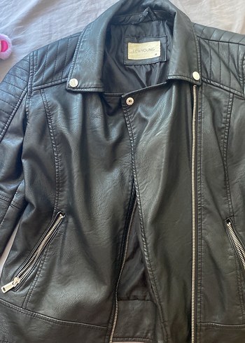 Siyah Kadın Deri Biker Ceket