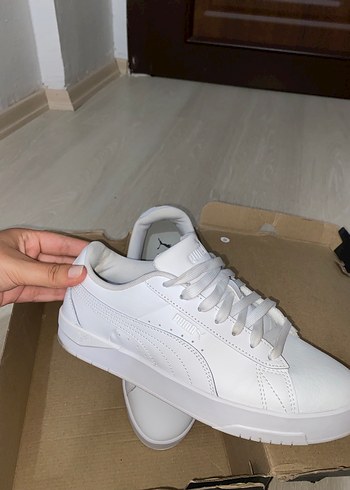 Puma Beyaz Kadın Spor Ayakkabı