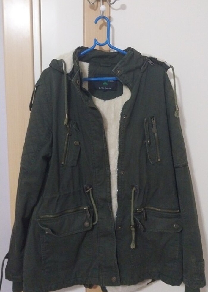 İçi yünlü sıcak tutan mont - Görsel 4