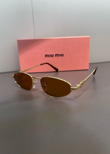 Miu Miu Kahverengi Parlak Kadın Güneş Gözlüğü