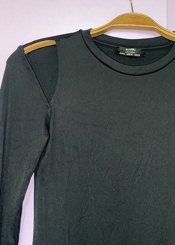 Bershka Siyah Uzun Kol Omuz Pencereli Kadın Elbise