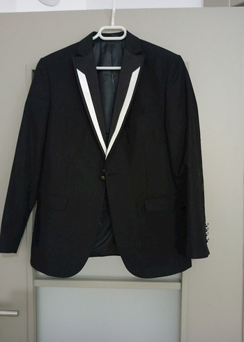 Siyah Beyaz Kuşaklı Tuxedo Ceket - Görsel 6