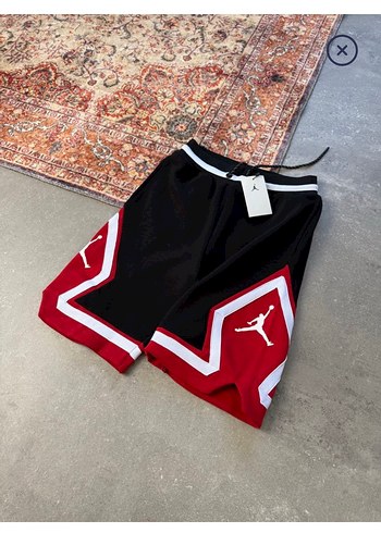 NİKE JORDAN DİAMOND ŞORT - Görsel 2