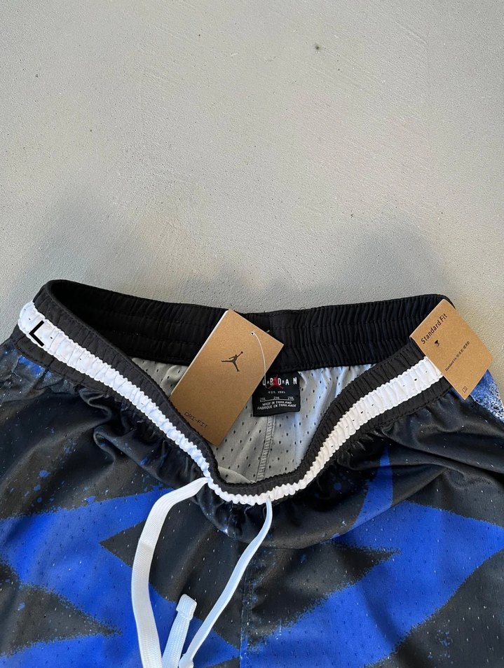 NİKE JORDAN ŞORT ZİGZAG DESENLİ - Görsel 3