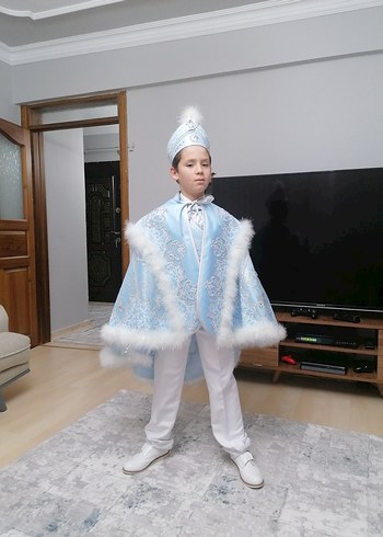 Mavi Kürklü Nakışlı Çocuk Kaftanı - Görsel 2