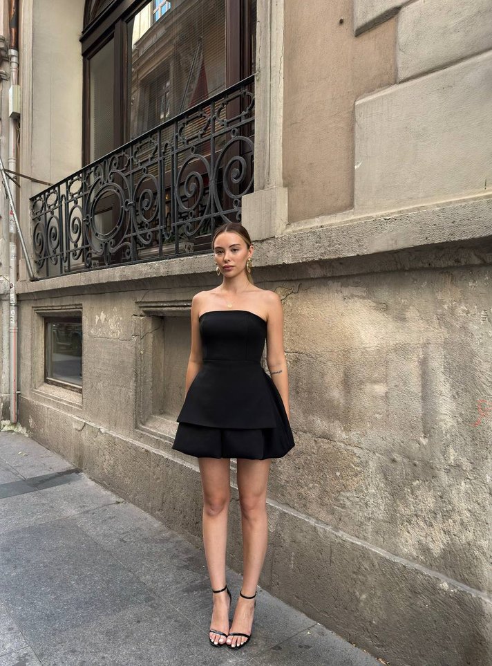 Siyah Straplez yaka balon etek Elbise - Görsel 4