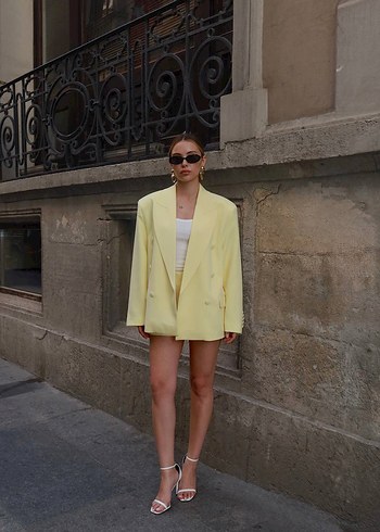 Sarı Kadın Blazer Ceket ve şort takım - Görsel 3