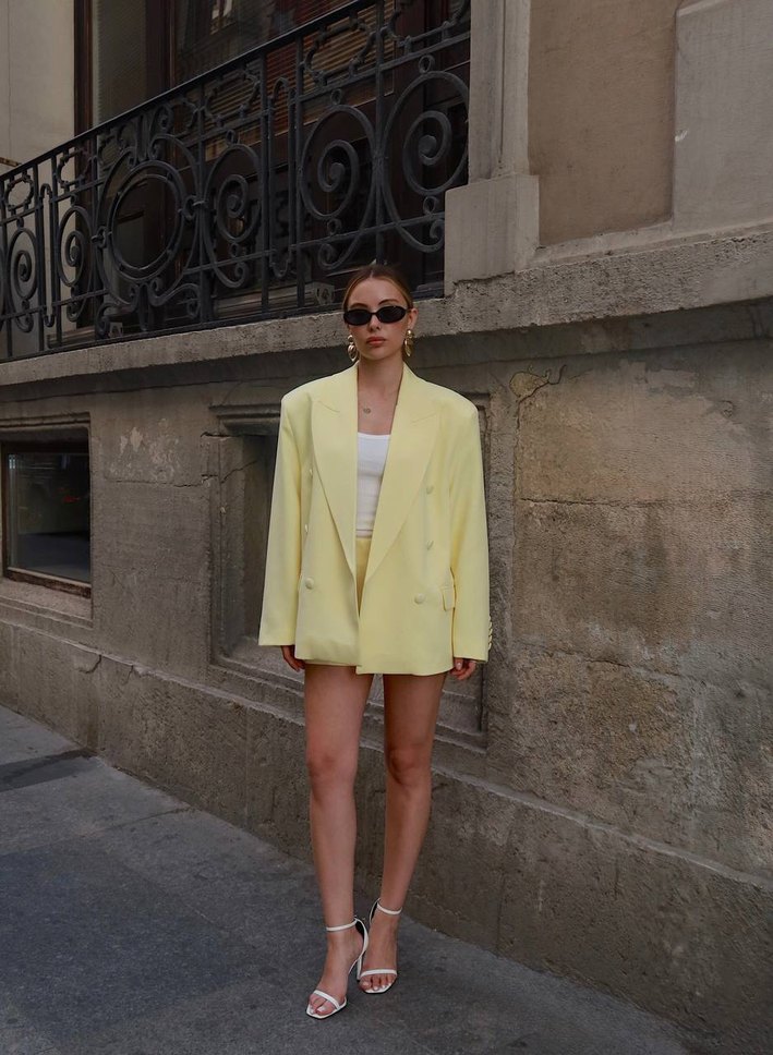 Sarı Kadın Blazer Ceket ve şort takım - Görsel 3