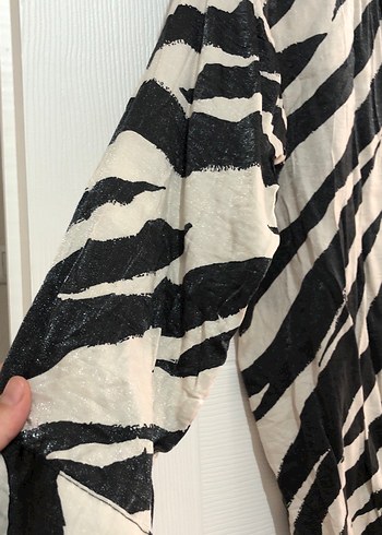 44 Beden Zebra Desenli Uzun Kollu Keten Gömlek