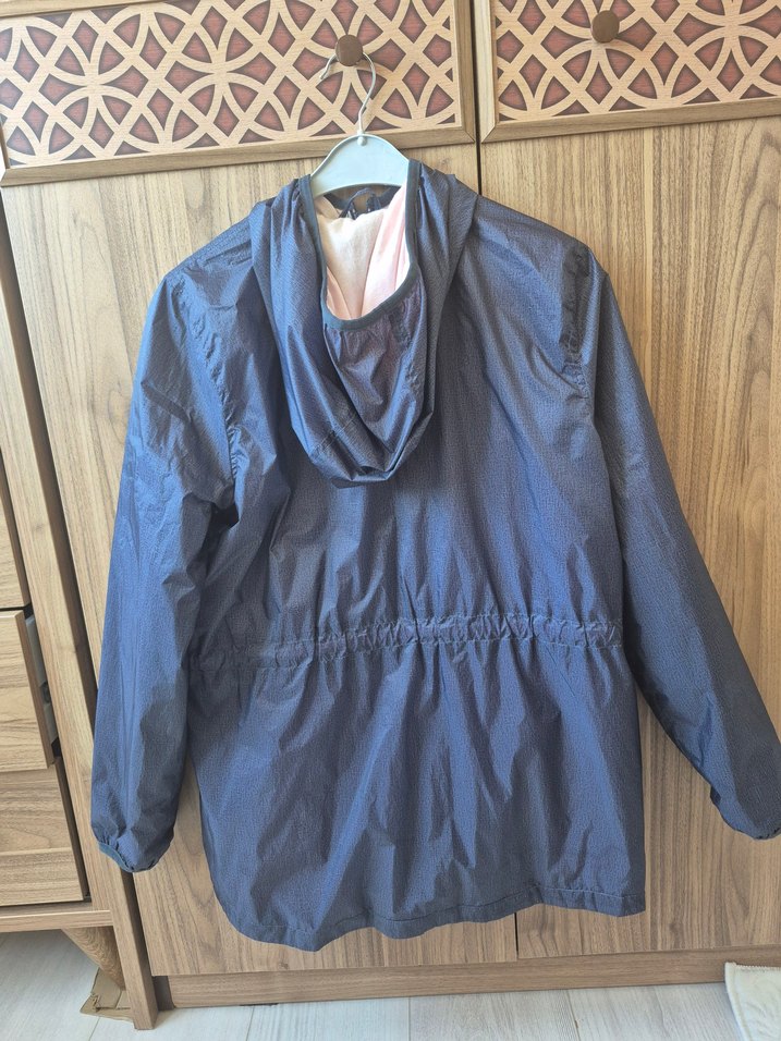 lacivert yağmurluk - Görsel 3