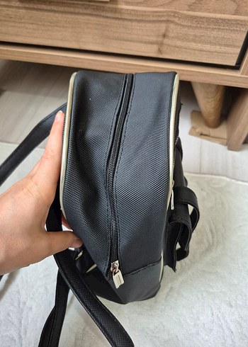 Siyah Minimalist  Kadın Sırt Çantası - Görsel 3