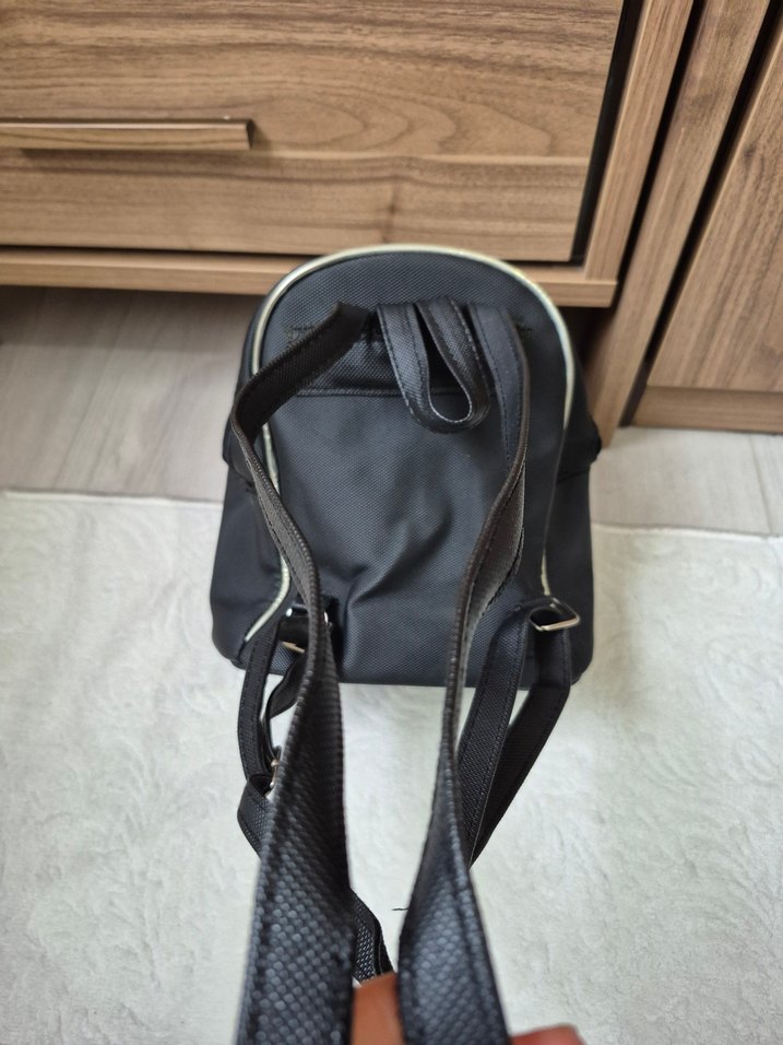 Siyah Minimalist  Kadın Sırt Çantası - Görsel 2