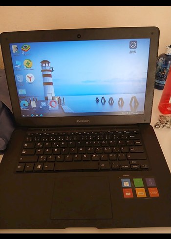 Siyah renkli taşınabilir dizüstü bilgisayar - Görsel 3