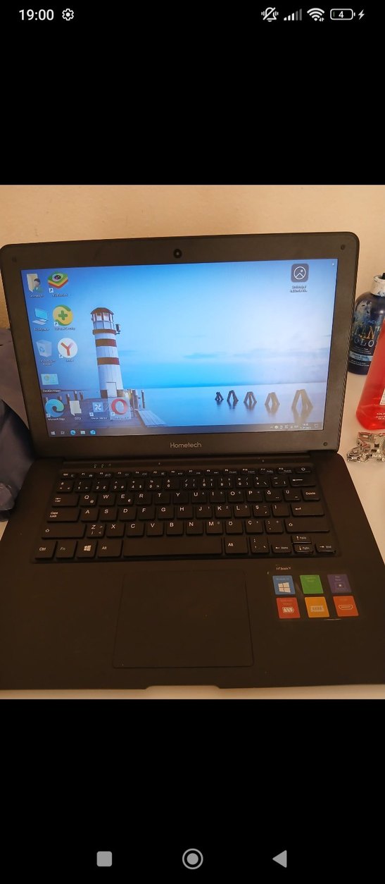 Siyah renkli taşınabilir dizüstü bilgisayar - Görsel 3