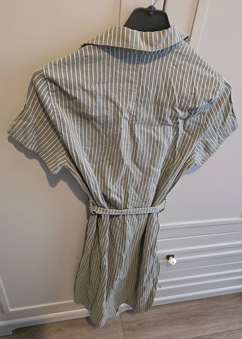 Gri Çizgili Kısa Kollu elbise - Görsel 3