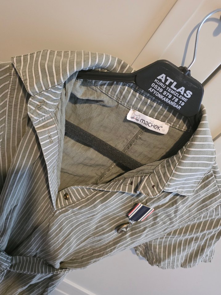 Gri Çizgili Kısa Kollu elbise - Görsel 4