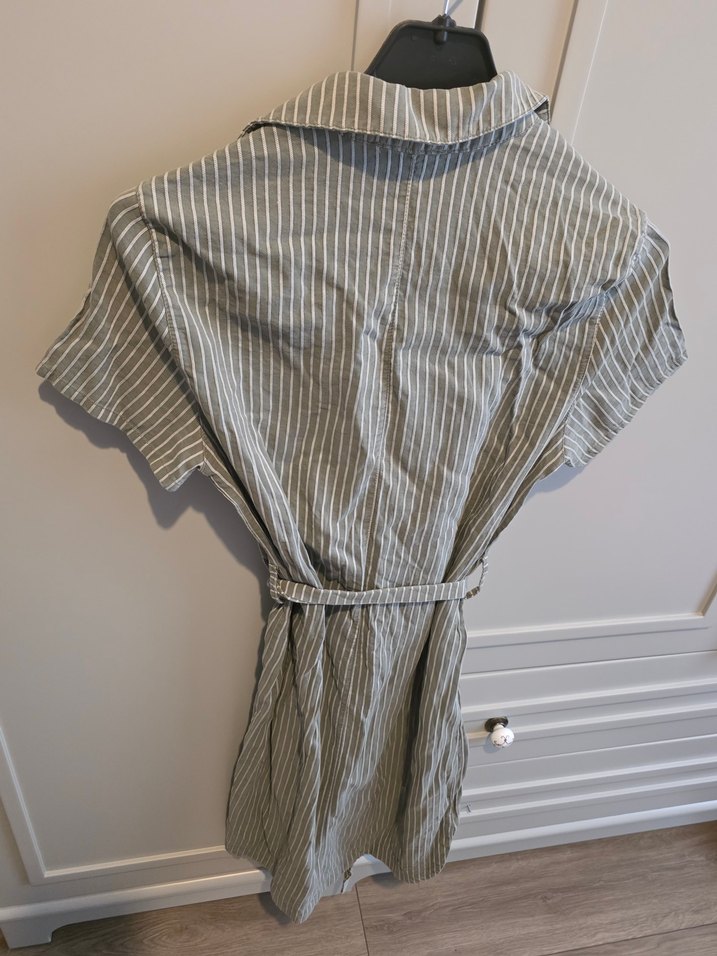 Gri Çizgili Kısa Kollu elbise - Görsel 3