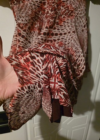 Bordo V Yaka Fırfırlı Mini Elbise - Görsel 5