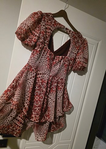 Bordo V Yaka Fırfırlı Mini Elbise - Görsel 3