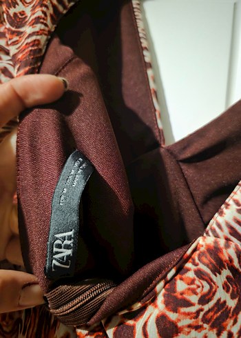 Bordo V Yaka Fırfırlı Mini Elbise - Görsel 4