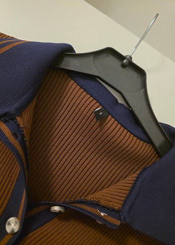 Düğmeli Kahverengi Midi Triko Elbise - Görsel 4