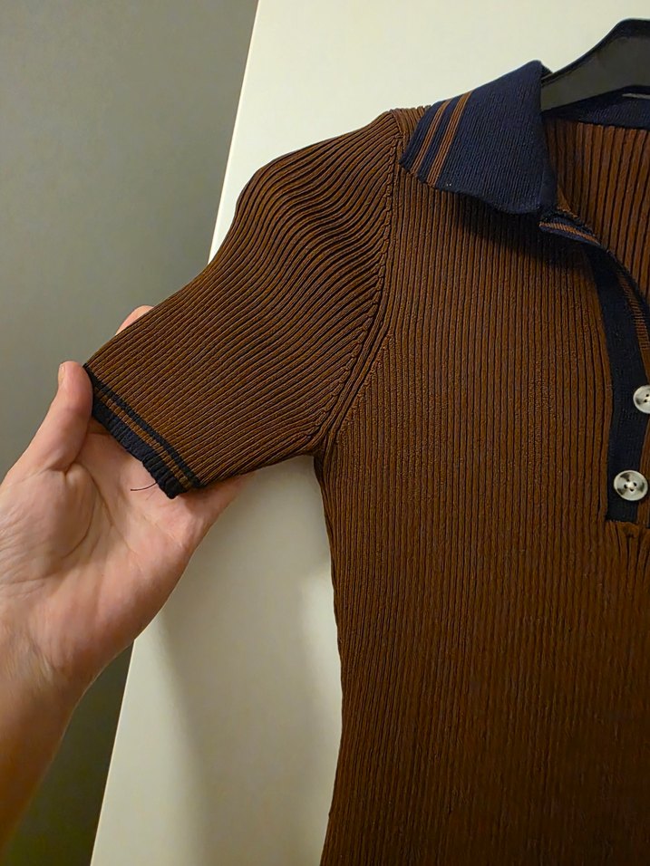 Düğmeli Kahverengi Midi Triko Elbise - Görsel 3