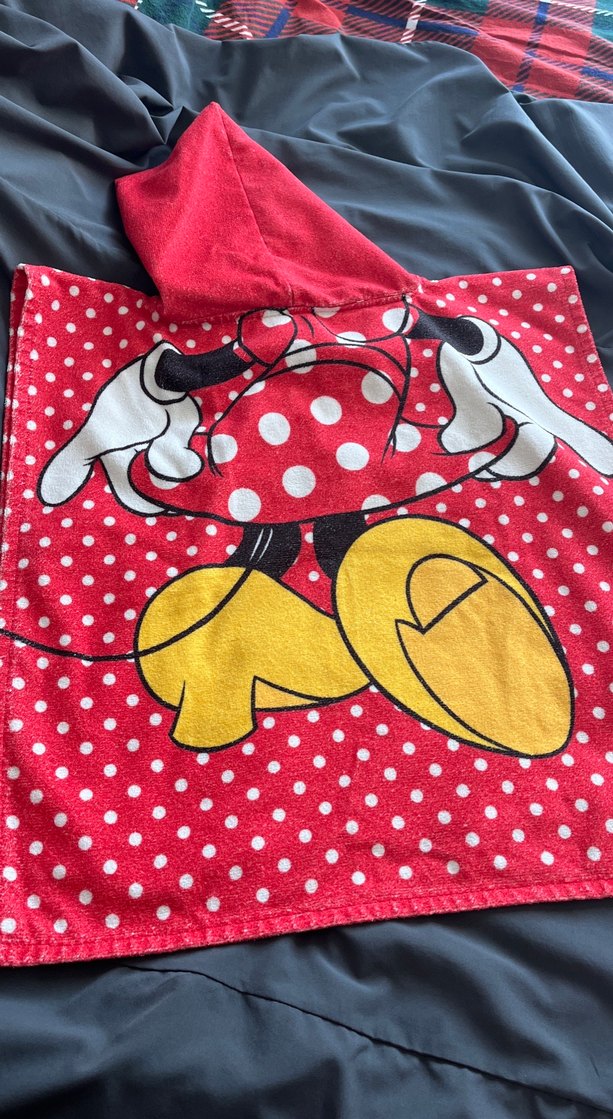 Kız Çocuk Renkli Baskılı Kısa Kollu Panço havlu - Görsel 2