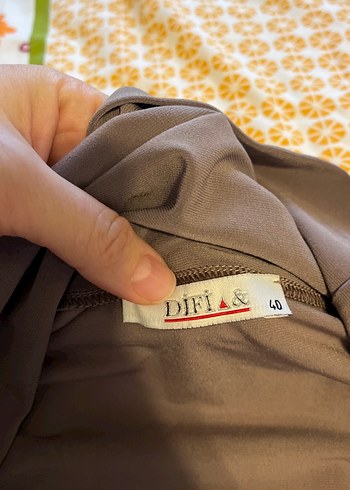 Drapeli Uzun Kahverengi elbise - Görsel 2