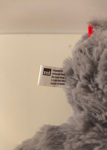 Beden Renk Gri ve Kırmızı Peluş Geyik Oyuncak