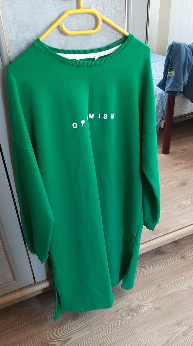 Uzun Kollu Yeşil Baskılı Tunik - Görsel 3