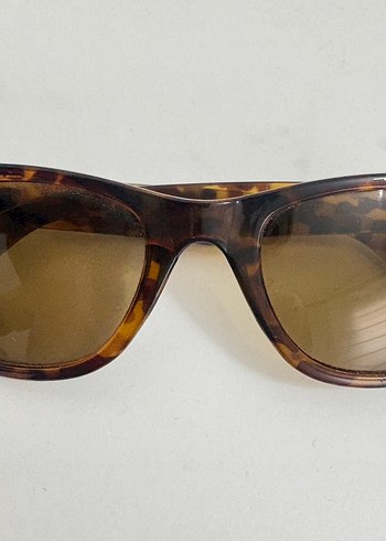  Beden Rayban güneş gözlüğü