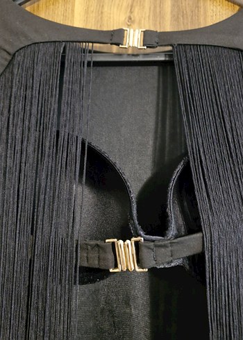 Uzun Kollu Siyah püsküllü sırt dekolteli gece elbise - Görsel 5