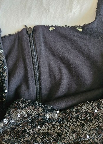 Siyah Parlak Midi V Yaka Kolsuz Elbise - Görsel 5