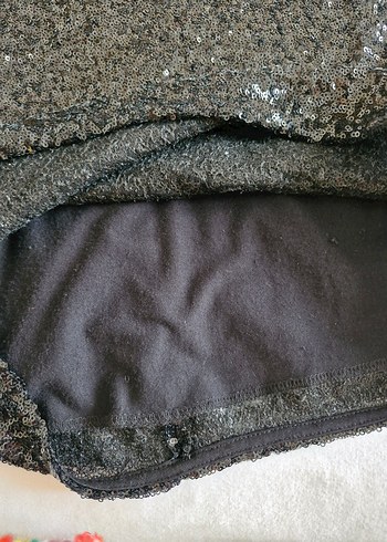 Siyah Parlak Midi V Yaka Kolsuz Elbise - Görsel 4