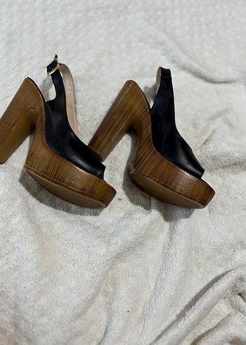 Bej Zebra Desenli Tokalı Platform Topuklu Kadın Ayakkabı - Görsel 9