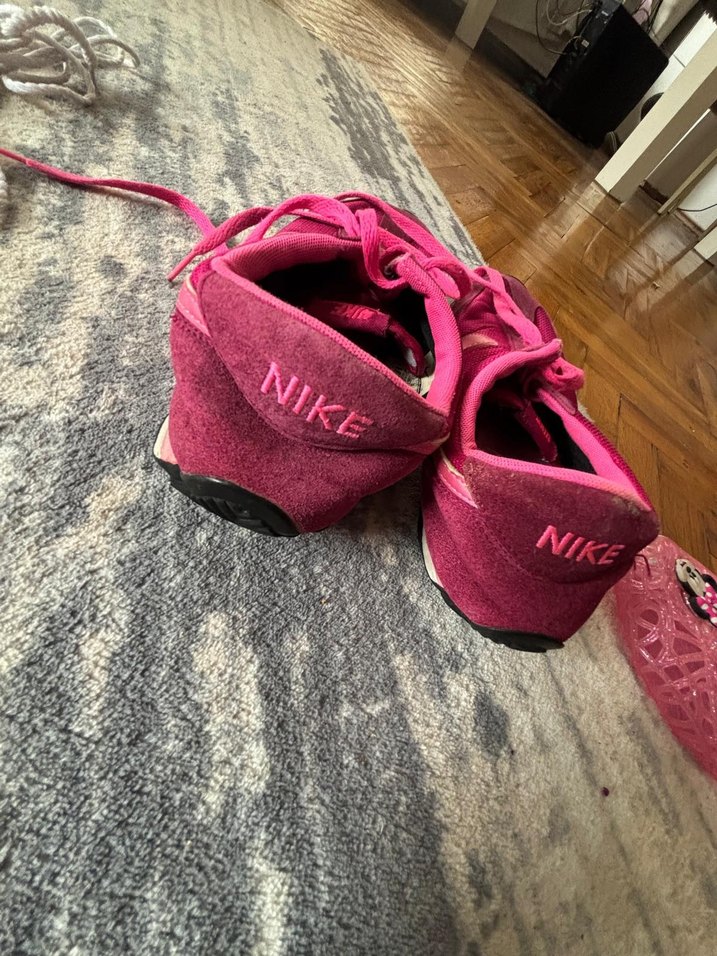 Pembe Bağcıklı Kadın Spor Ayakkabı Nike orijinal - Görsel 4