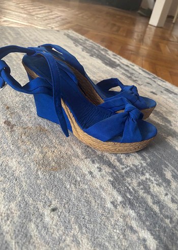 Mavi Süet Dolgu Topuklu Kadın Ayakkabı - Görsel 2