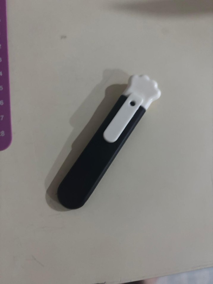 Beyaz Kedi Pençesi Tasarımlı maket bıçağı - Görsel 4