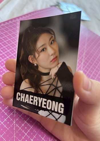 Beş adet İtzy k-pop collectibles kart - Görsel 9