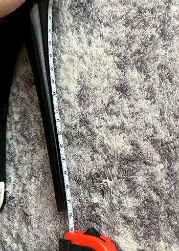 Siyah Parlak Zımbalı Yüksek Topuklu Kadın Ayakkabı - Görsel 2