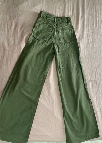 Bershka Yeşil Midi Bol Kesim Kadın Pantolon - Görsel 2