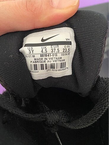 37,5 Beden Nike Hustle Sneakers