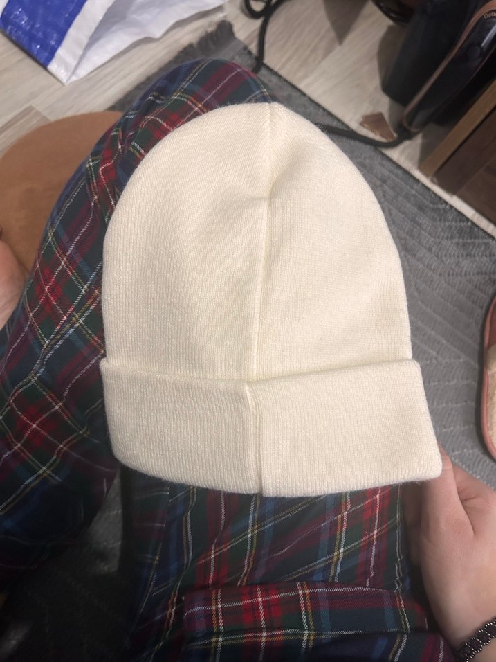 Nakışlı Örgü Beyaz Kedi Bere - Görsel 2