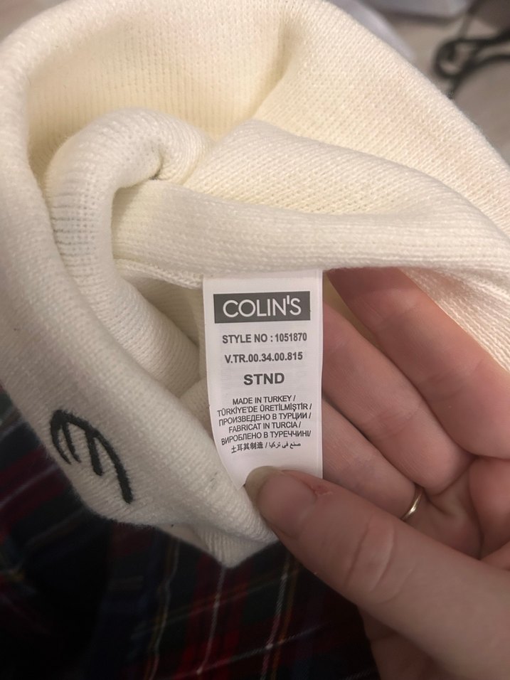 Nakışlı Örgü Beyaz Kedi Bere - Görsel 3