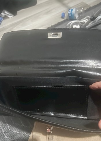 Siyah Yılan Derisi Desenli Deri Kadın Portföy Çanta - Görsel 4