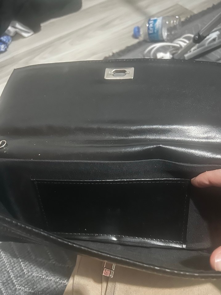 Siyah Yılan Derisi Desenli Deri Kadın Portföy Çanta - Görsel 4