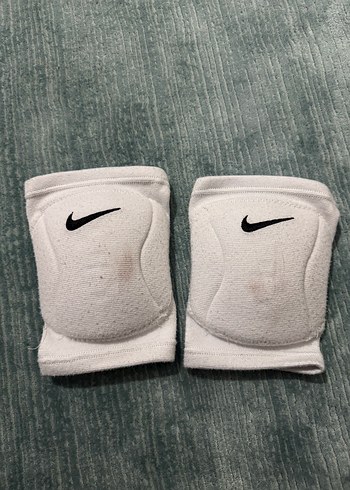 Nike Beyaz Street Wear Diz Koruyucu