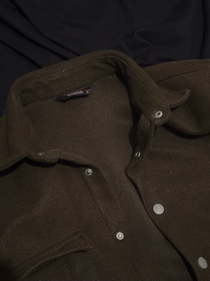 Düğmeli Haki Rahat Erkek Gömlek - Görsel 2